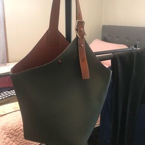 Beautiful purse.